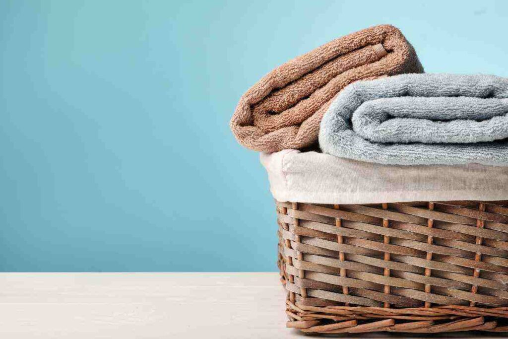 La lista nera del bucato: 5 cose che vanno sempre tolte prima di fare partire la lavatrice, tutti i dettagli