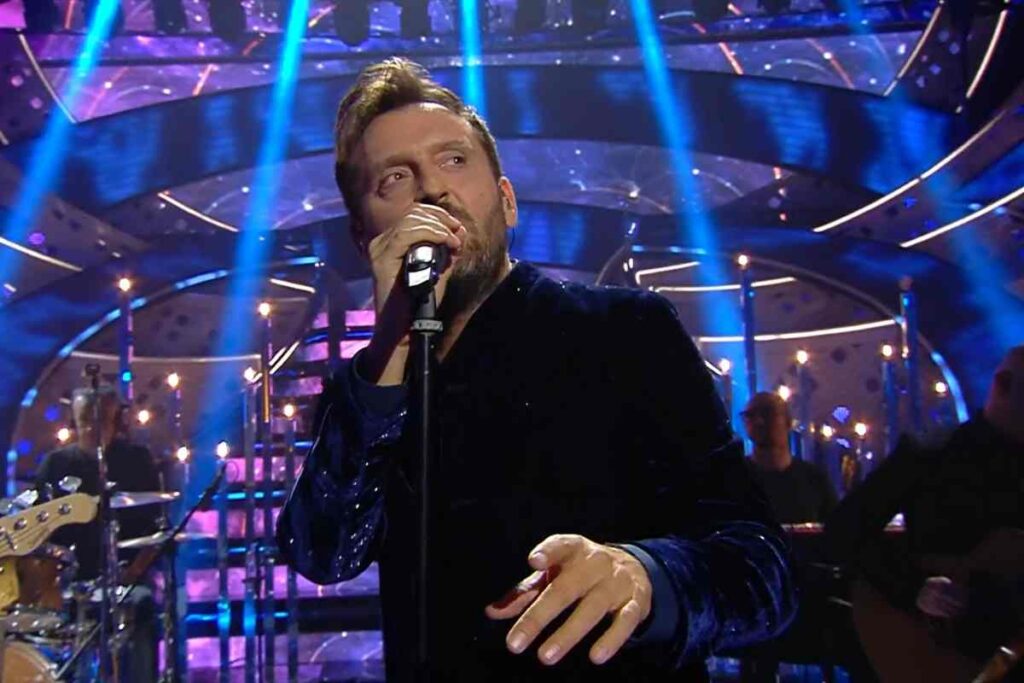 cesare cremonini nuovo amore