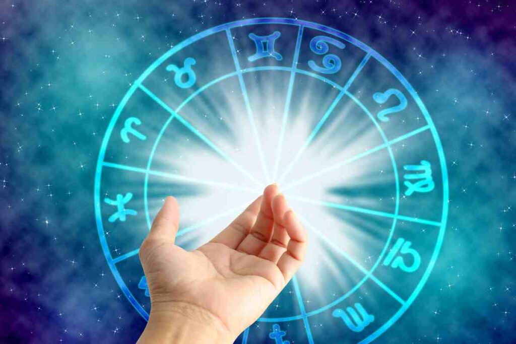 Oroscopo, il giorno più fortunato di settembre per il tuo segno zodiacale è questo, i dettagli