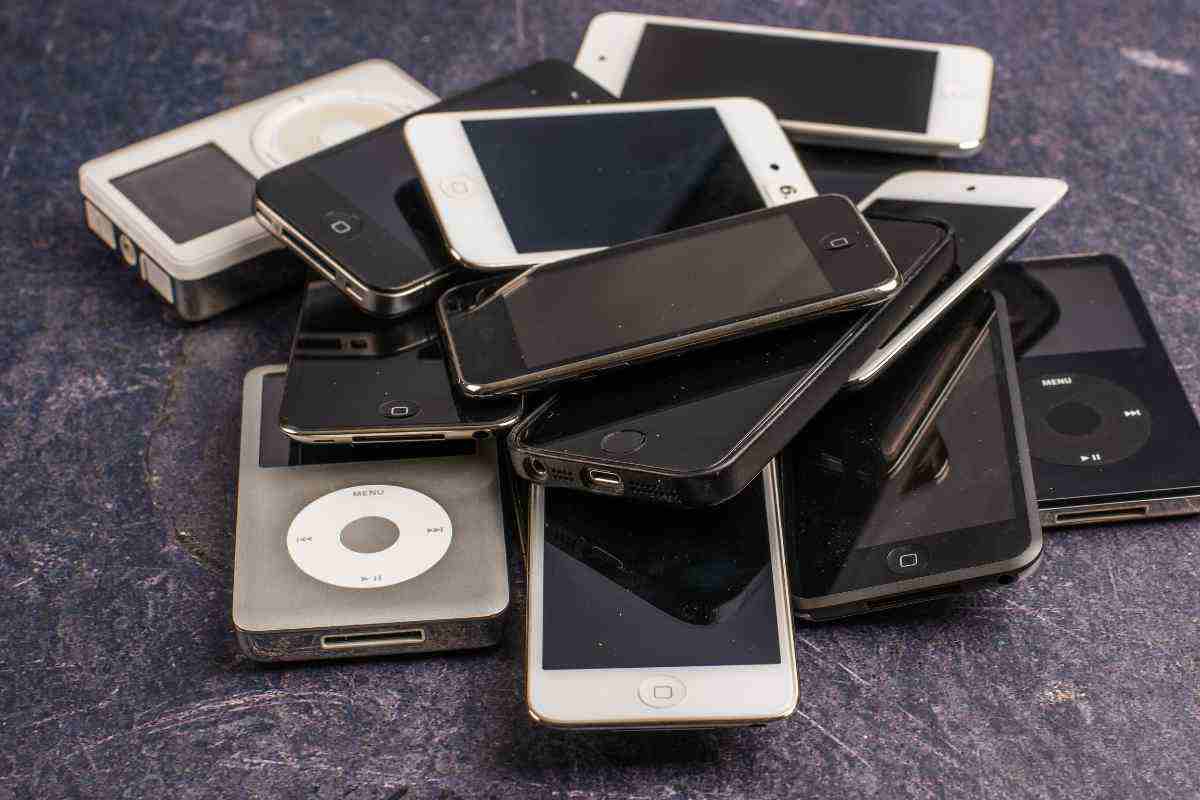 Tra poche settimane questi famosi 17 telefoni smetteranno di aggiornarsi, tutti i dettagli