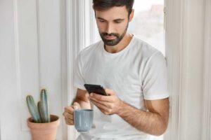 Attenzine ai social