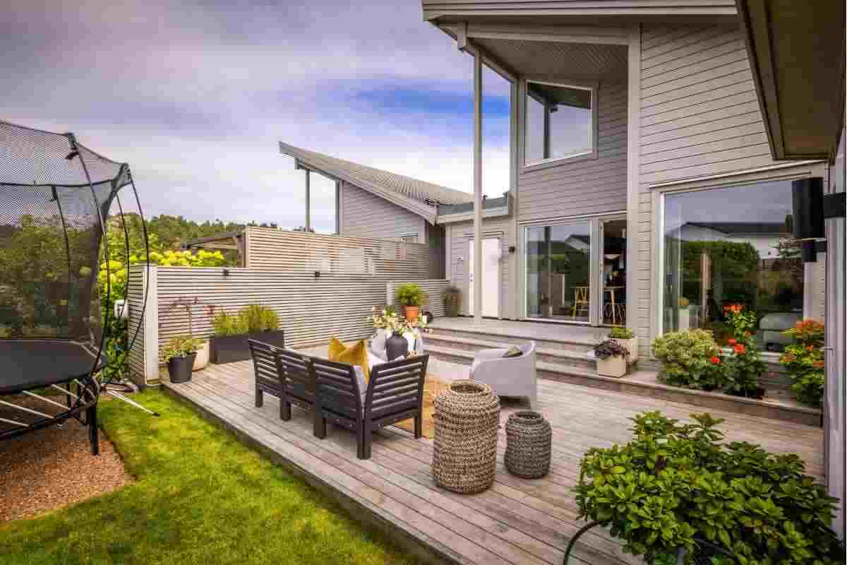 Altro che estate, come trasformare il terrazzo in un rifugio perfetto per l’autunno, tutti i dettagli