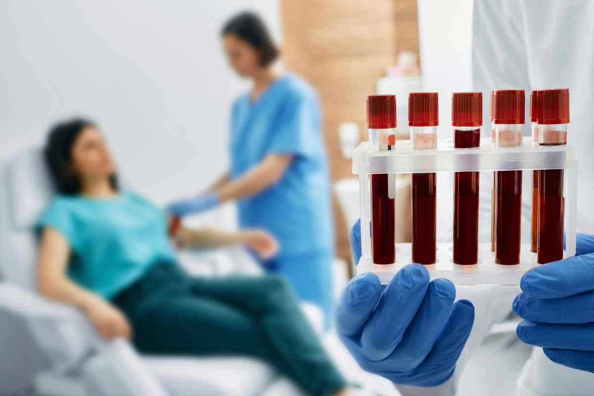 Il test del sangue che predice il futuro: i medici non lo conoscono