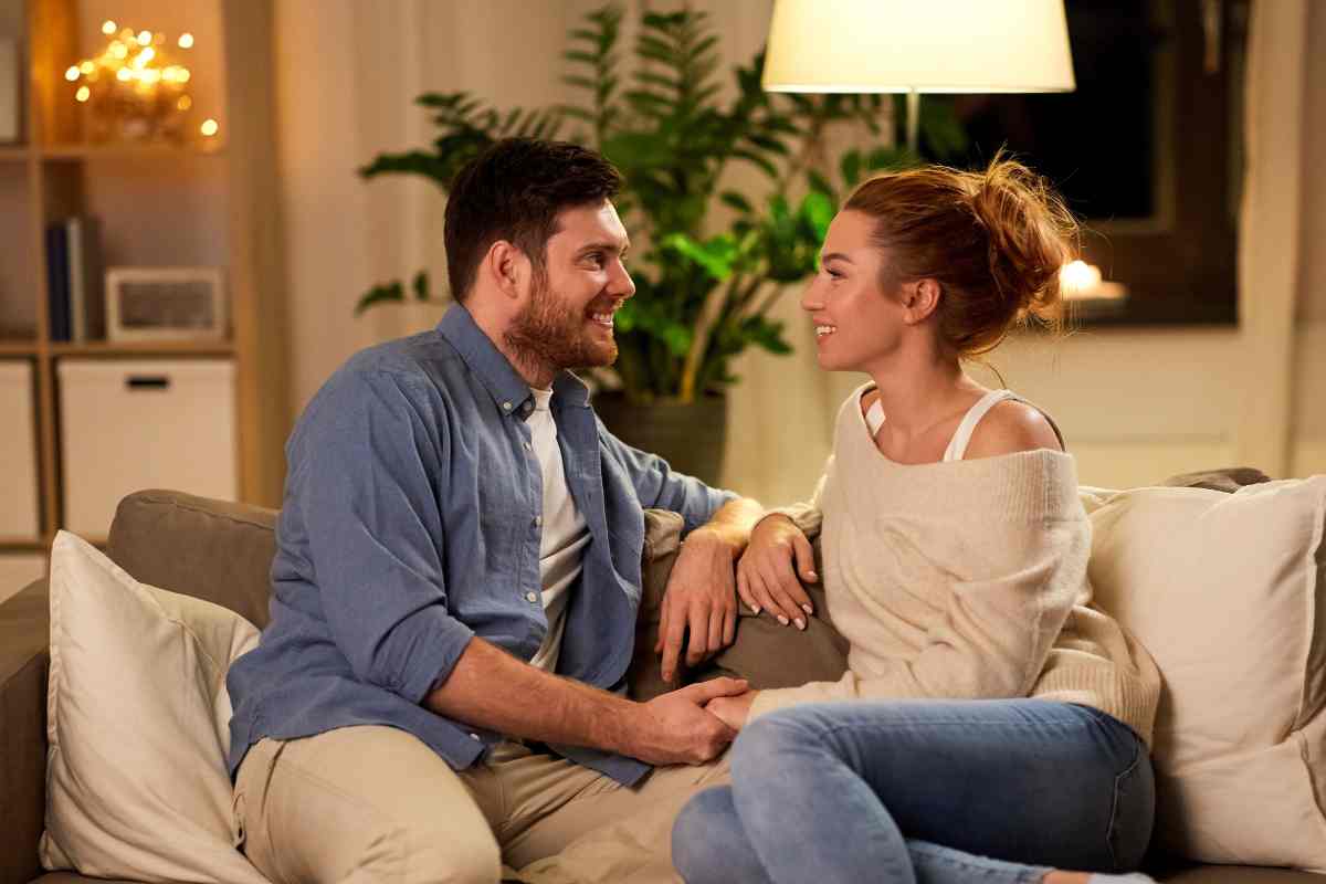 Sorpresa, gli italiani non parlano la lingua più felice del mondo, i dettagli
