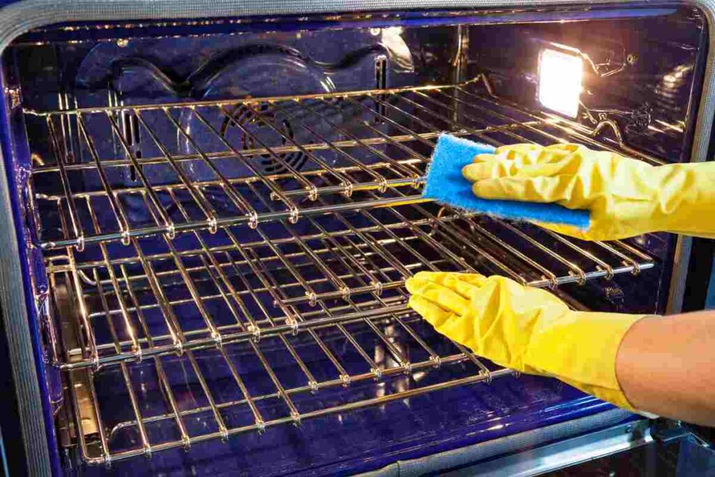 come pulire forno metodo naturale efficacissimo