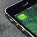 WhatsApp, non te ne accorgi, ma qualcuno ti spia da un altro dispositivo, i dettagli